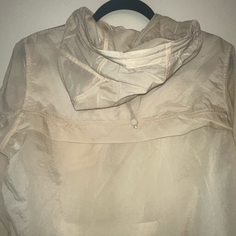 Lululemon Pullover Light Weight Pullover - image 7